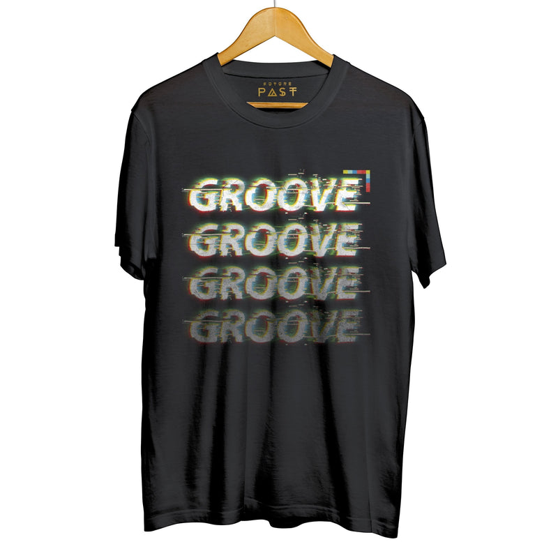 Groove Is In The Remix T-Shirt / Black